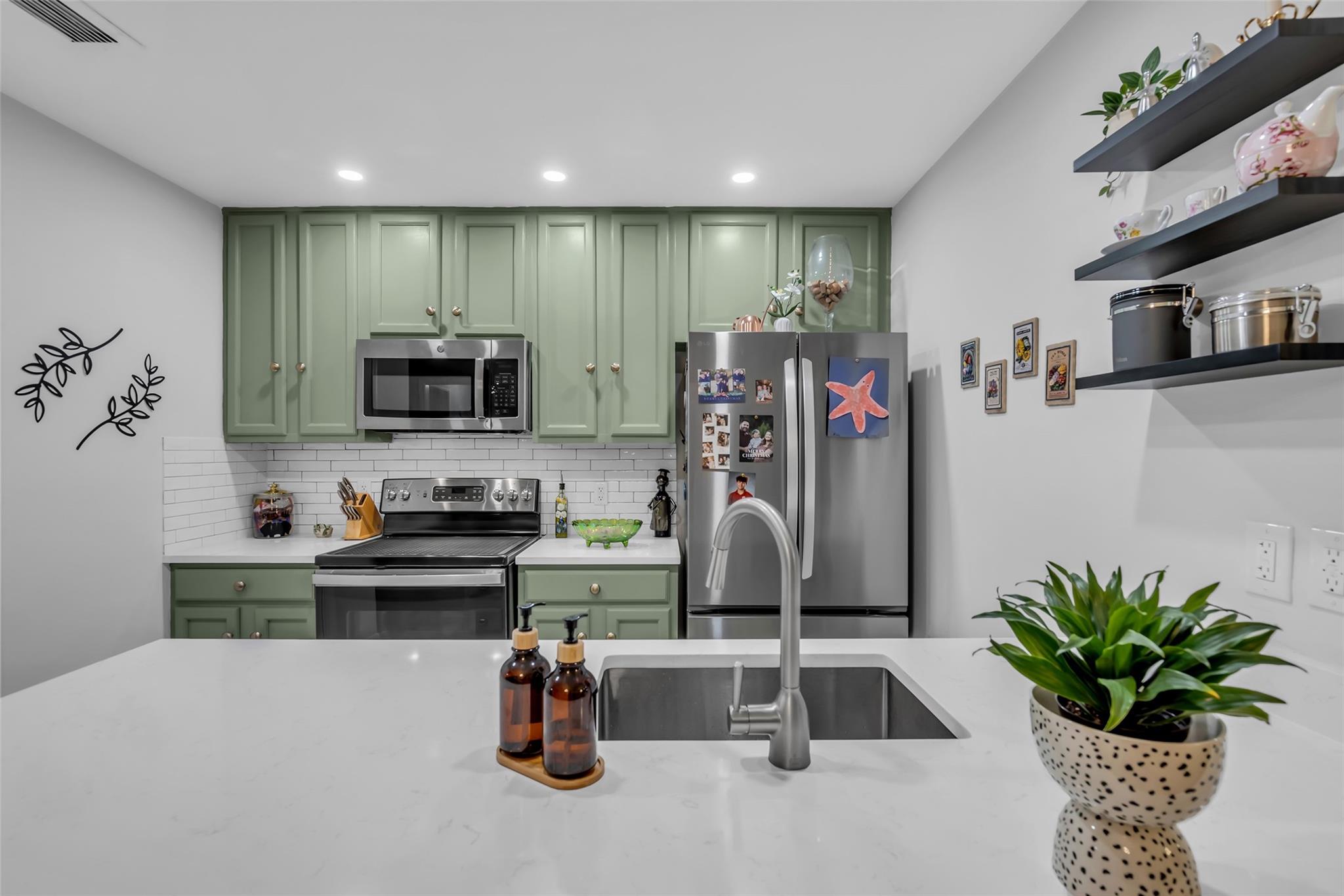 11711 Memorial Drive # 271