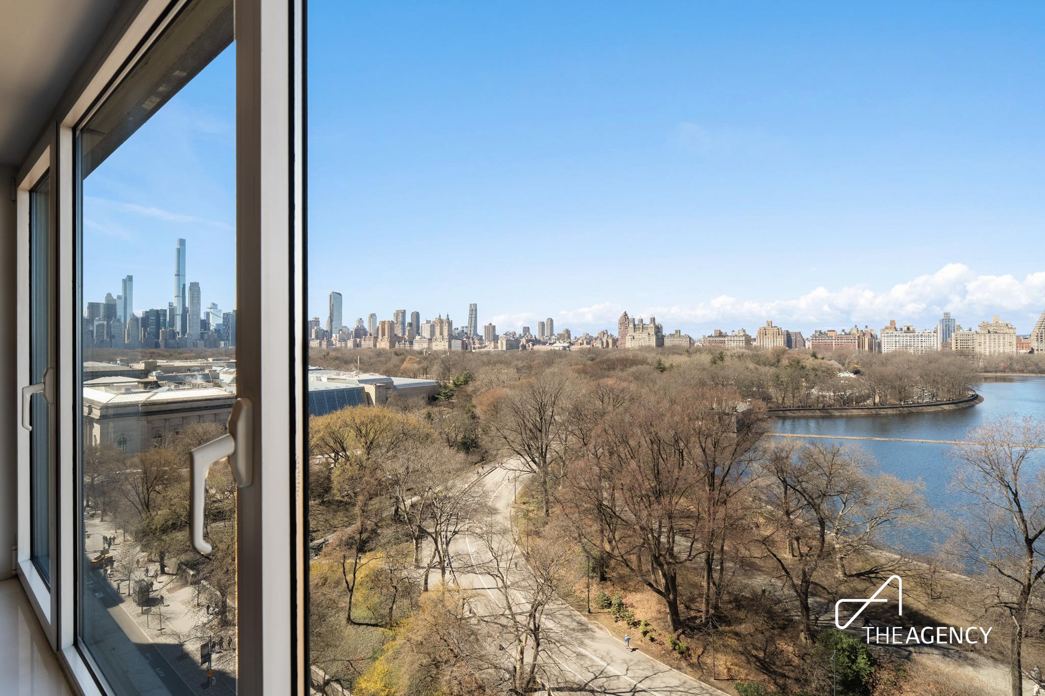 1050 5th Avenue 17D