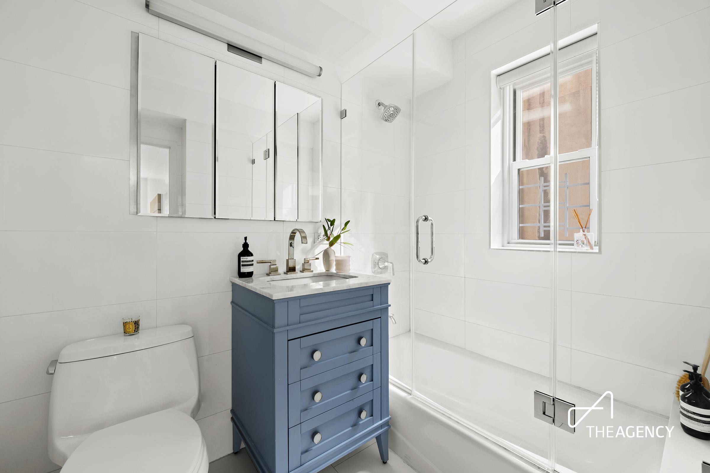 130 E 63RD Street 4E