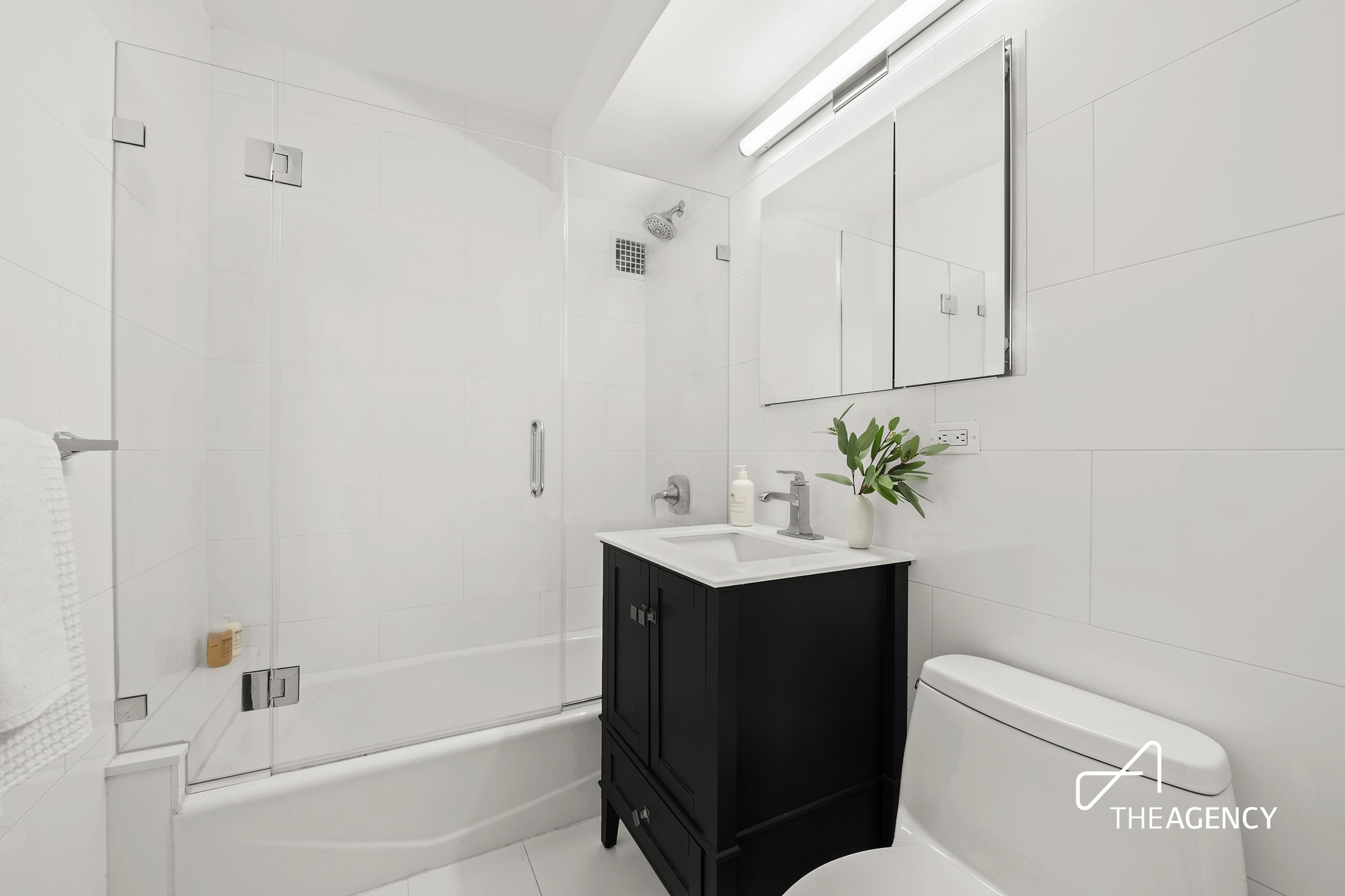 130 E 63RD Street 4E
