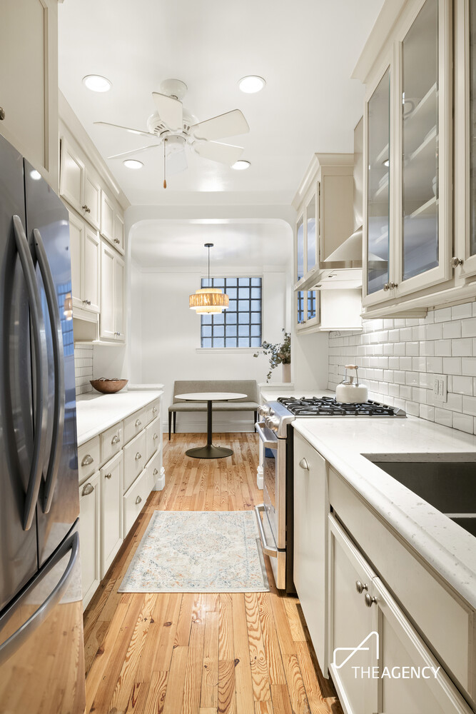 44 PROSPECT Park W B7