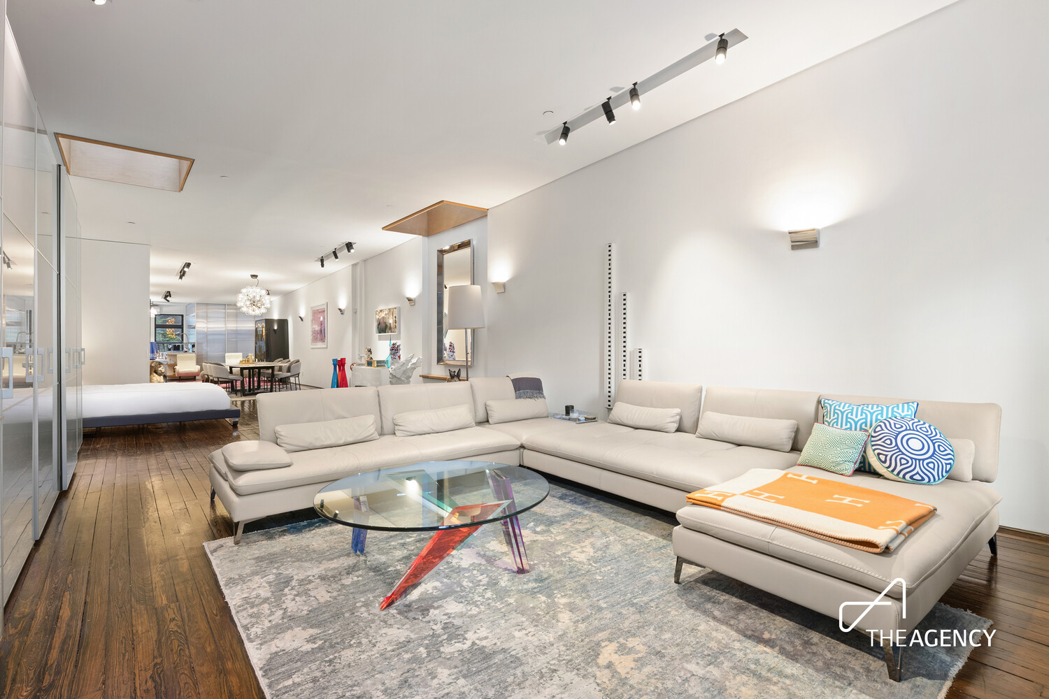114 W 29TH Street 4