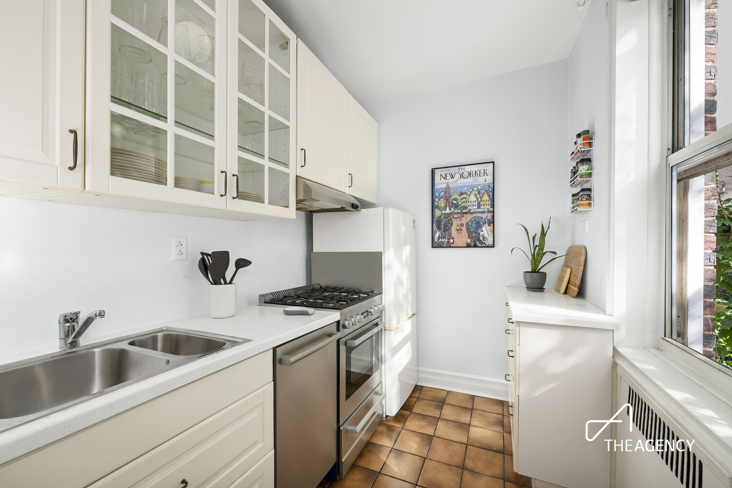 225 PARK Place 1B