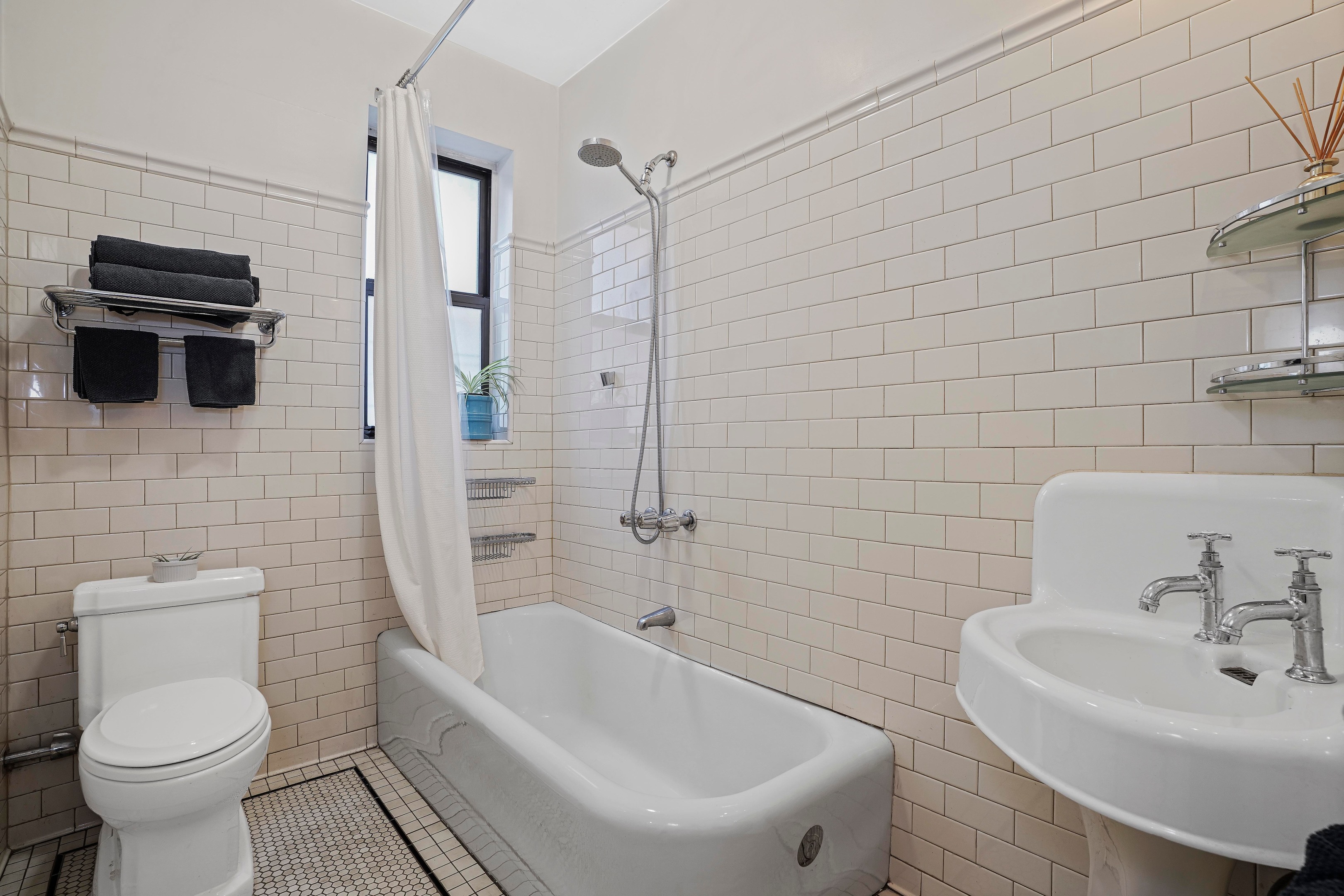 255 Eastern Parkway C9
