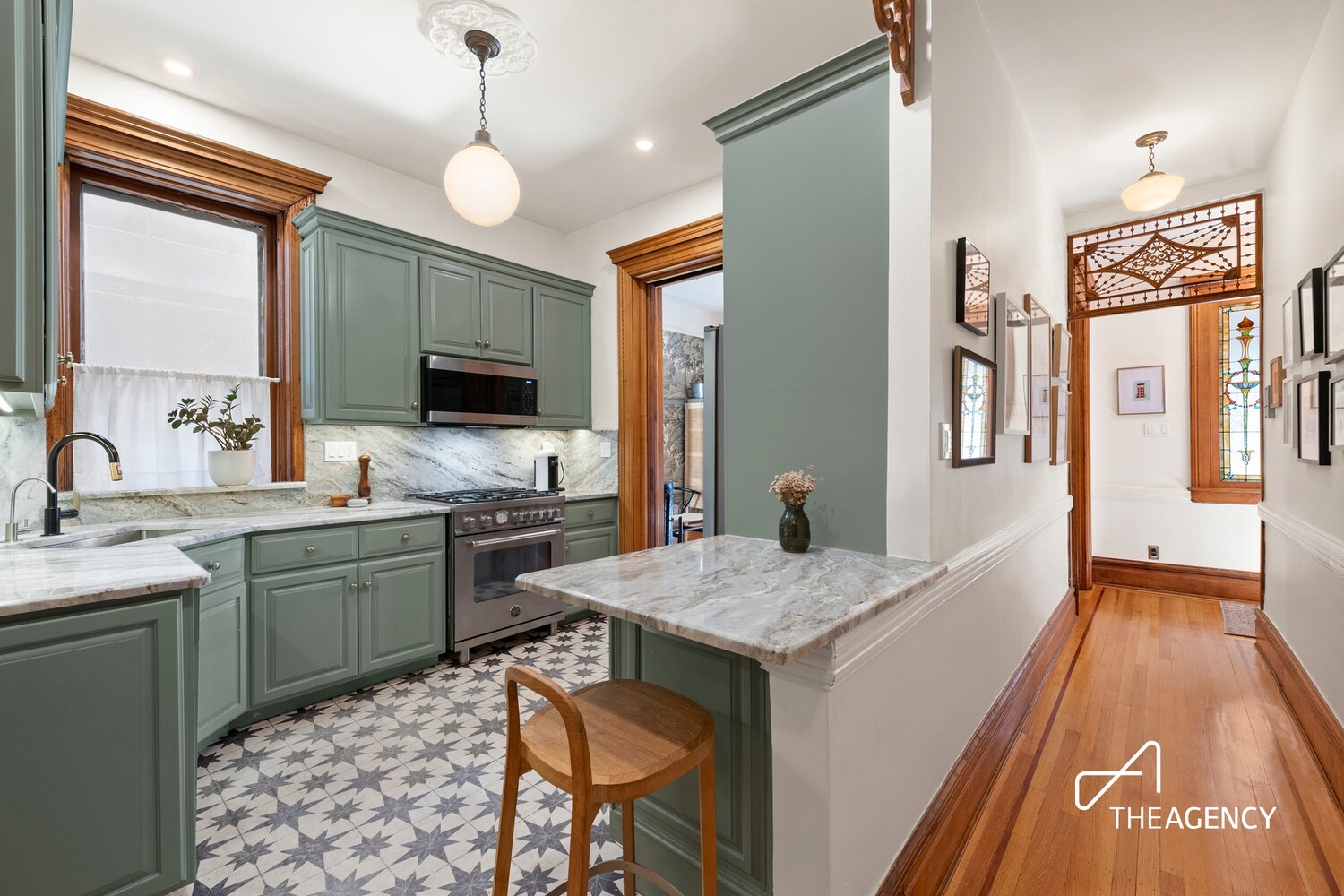 953 PRESIDENT Street 3