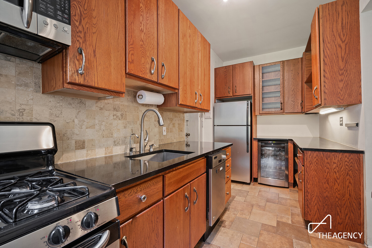 860 W 181ST Street 9