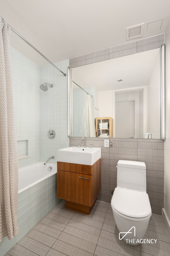 447 W 18TH Street 3A