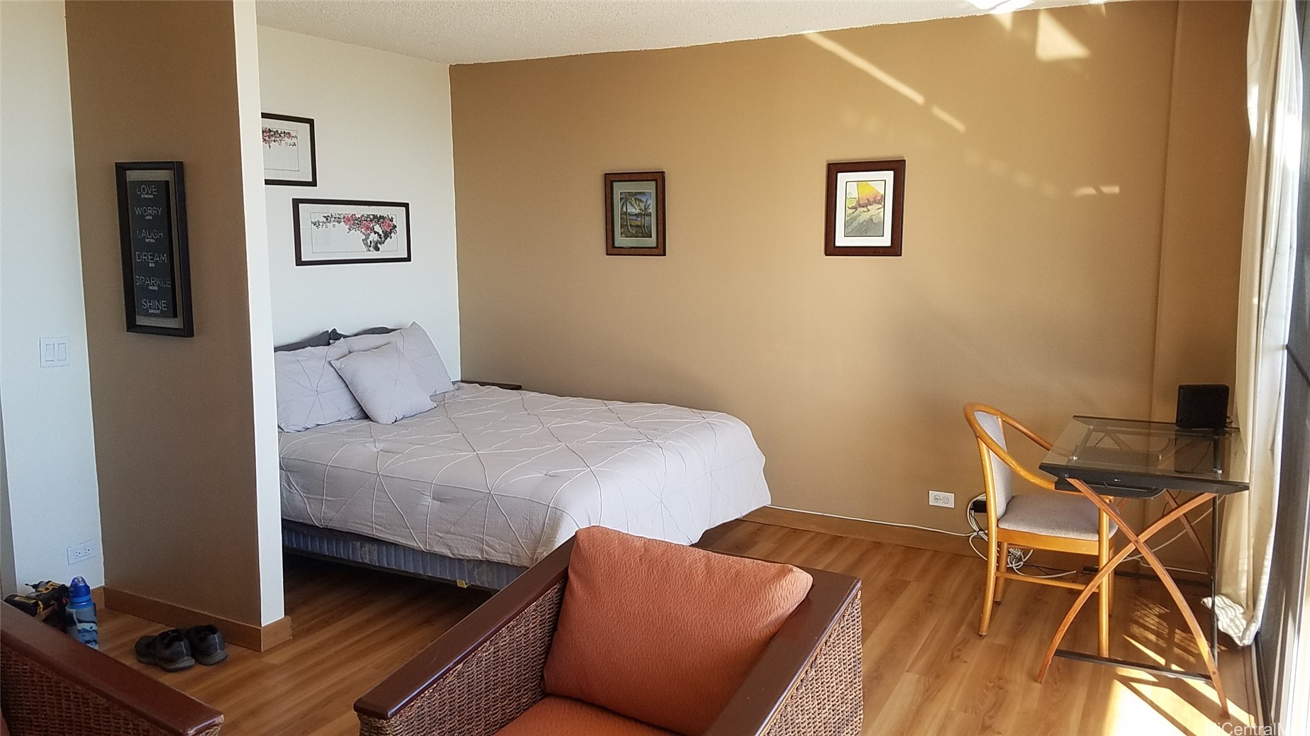 1560 Thurston Avenue 1203