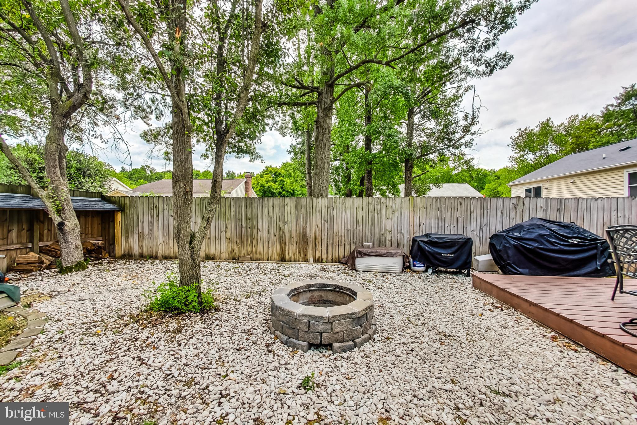 1417 BOULDER CT