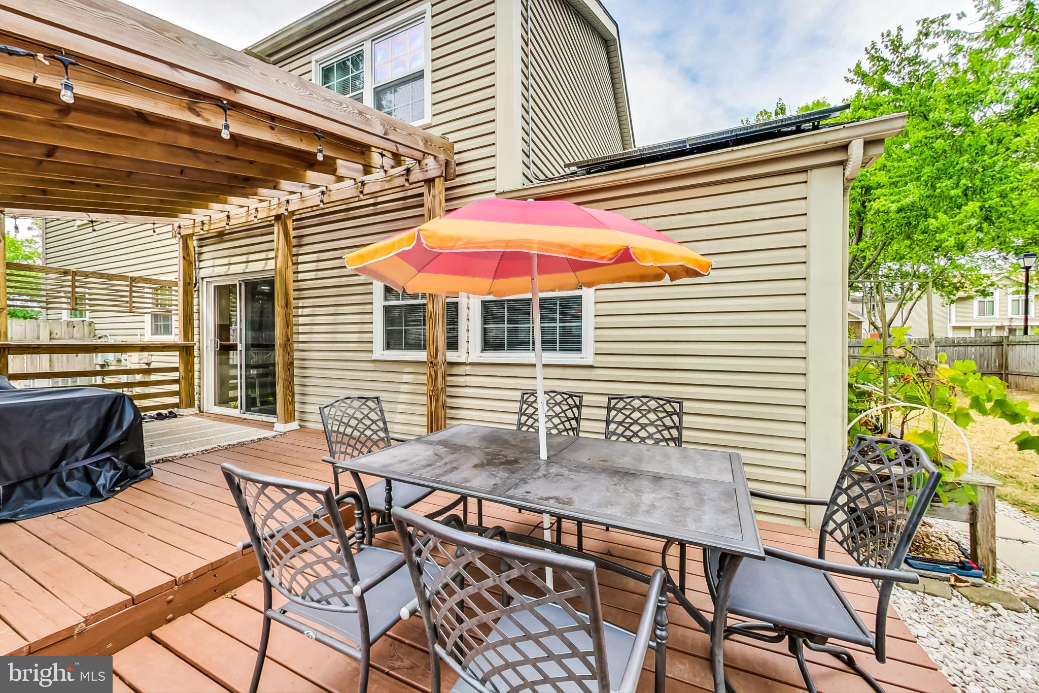 1417 BOULDER CT