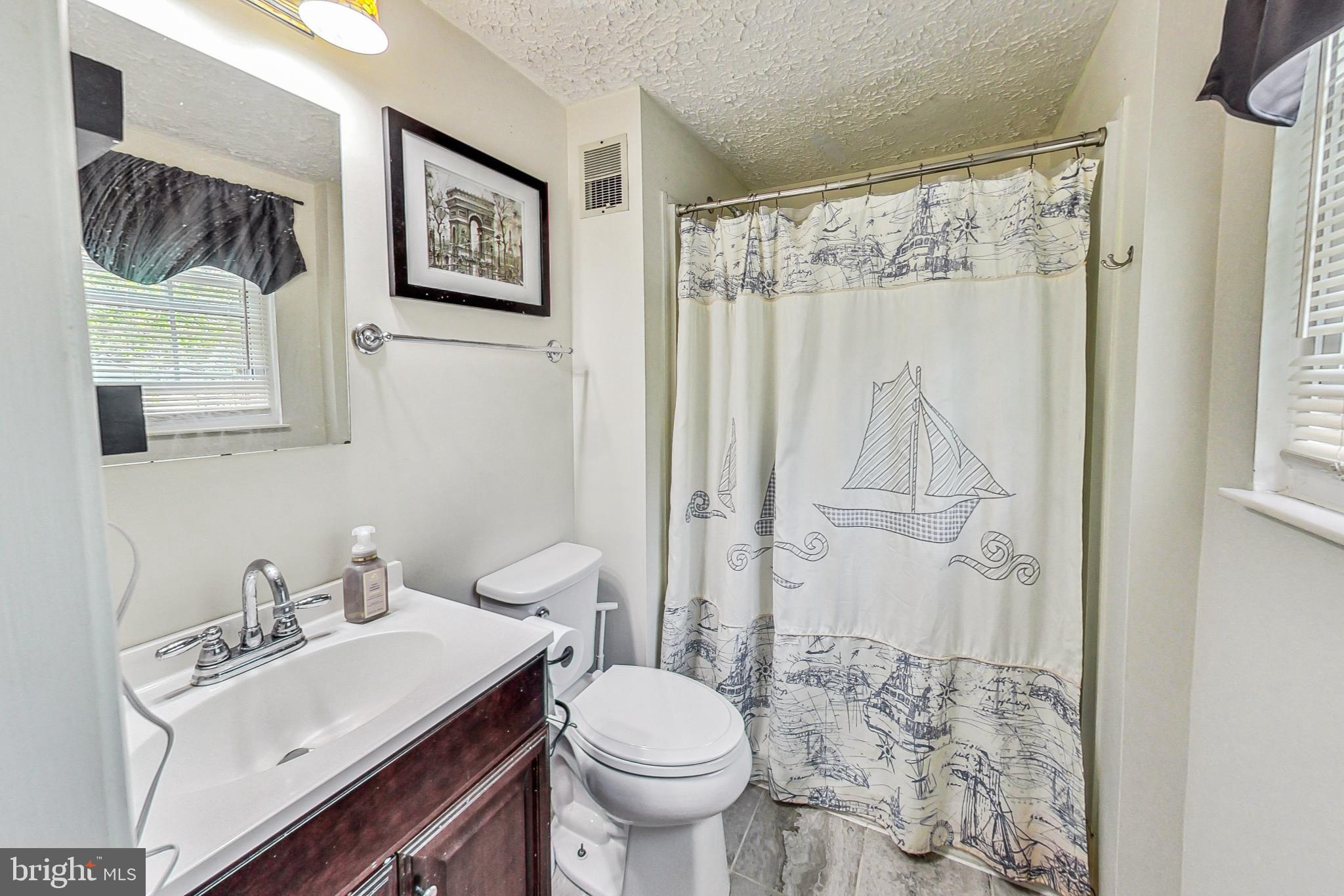 1417 BOULDER CT
