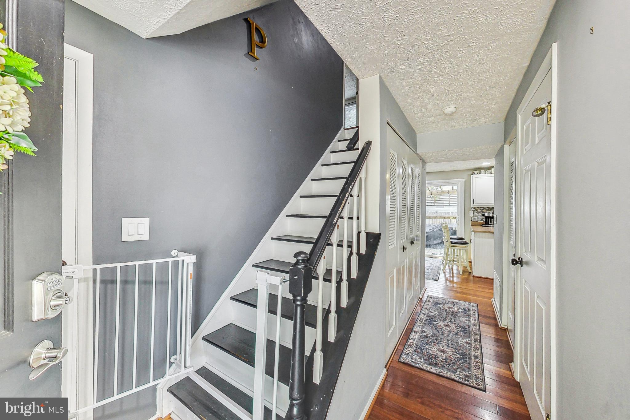 1417 BOULDER CT