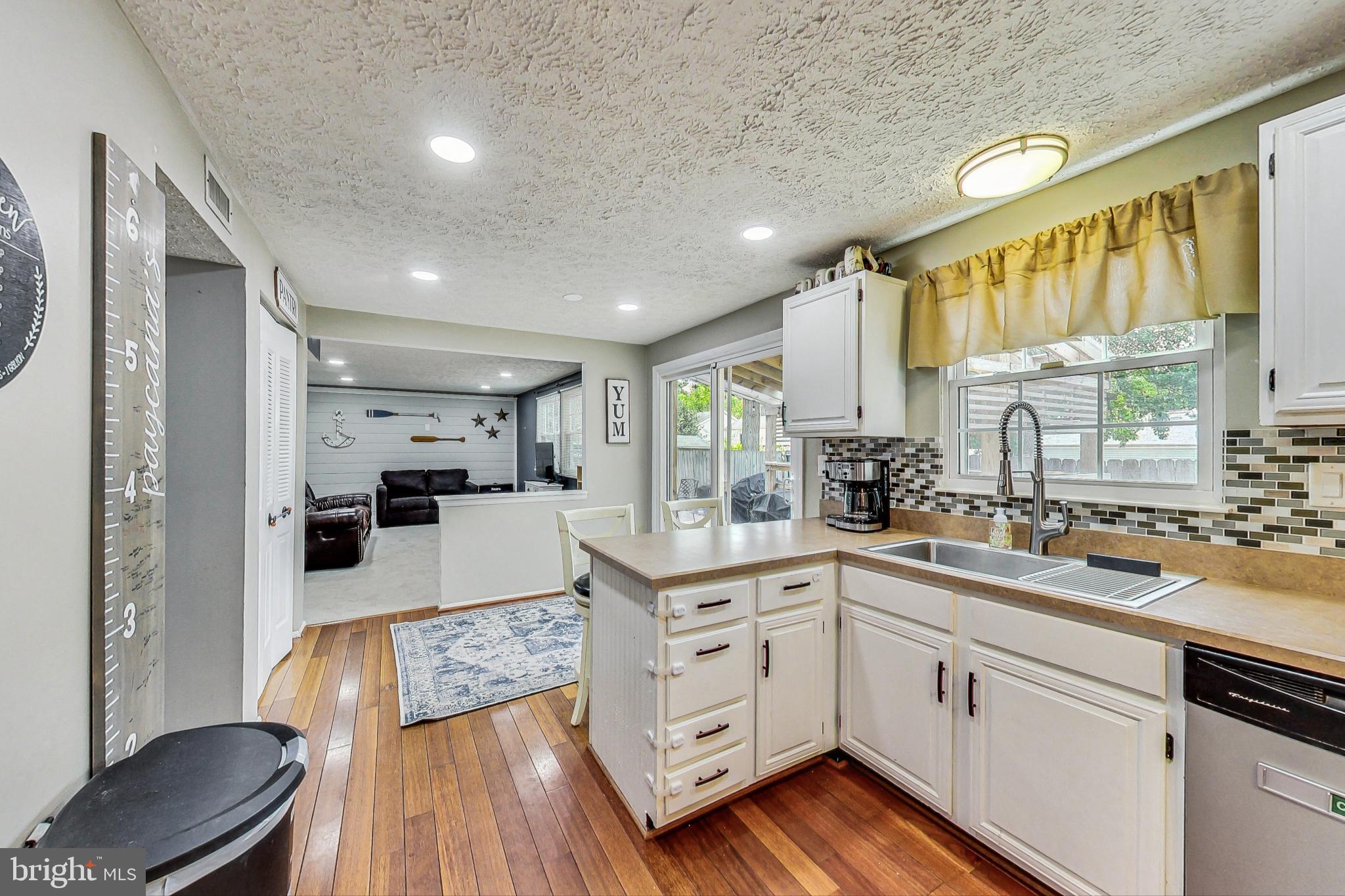 1417 BOULDER CT
