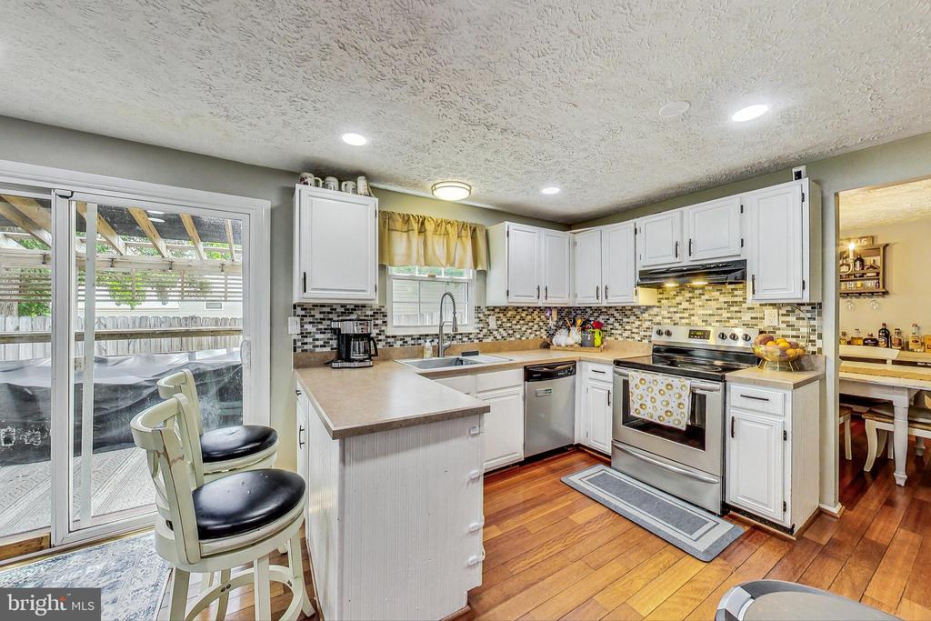 1417 BOULDER CT