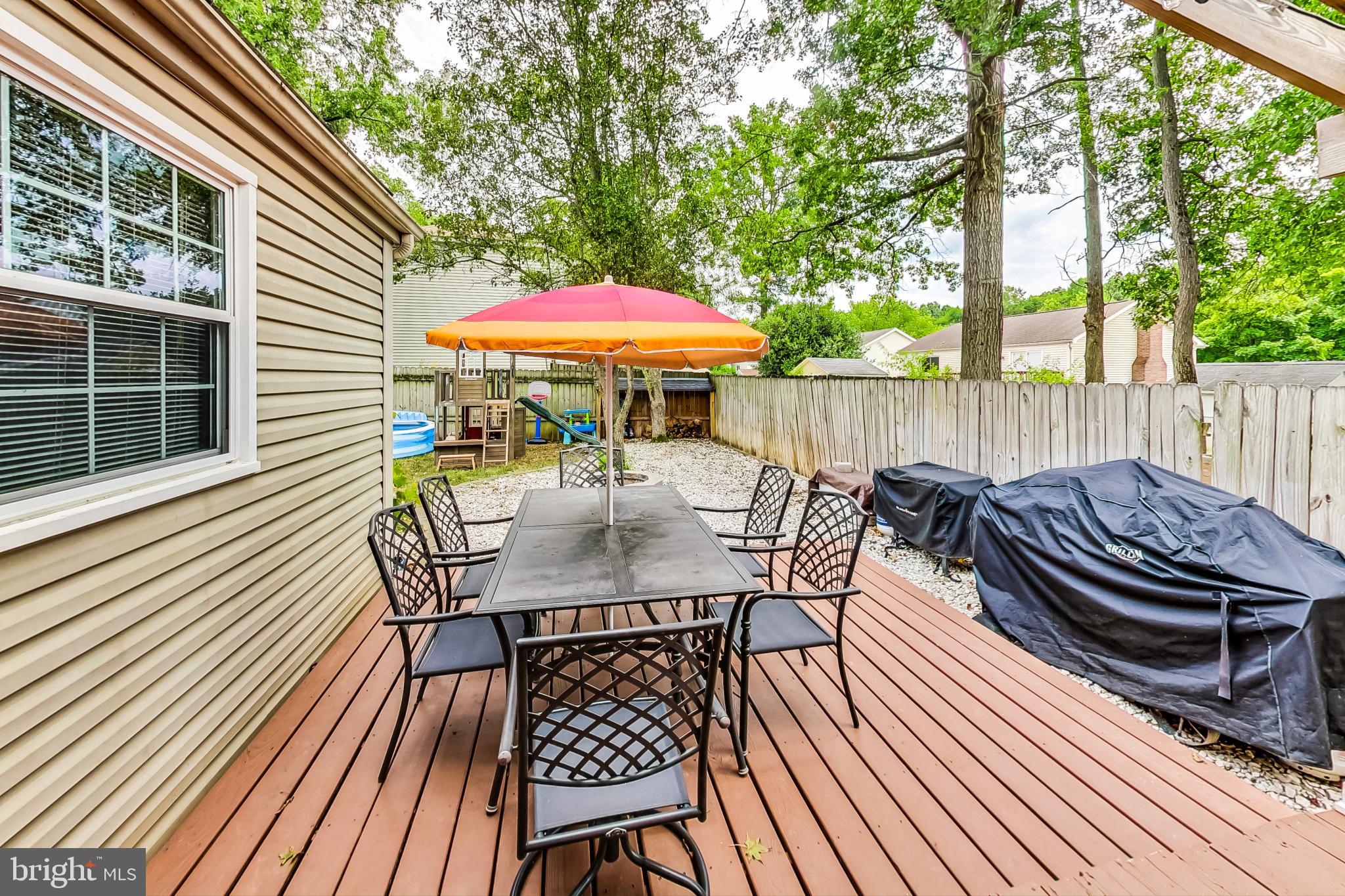 1417 BOULDER CT