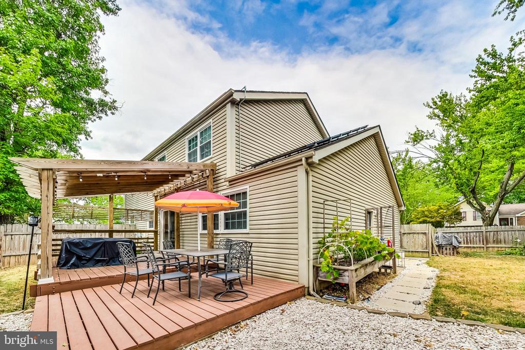 1417 BOULDER CT