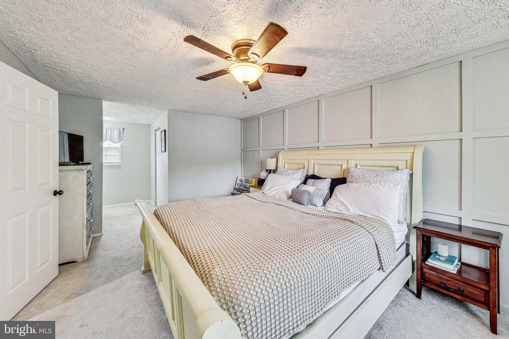 1417 BOULDER CT