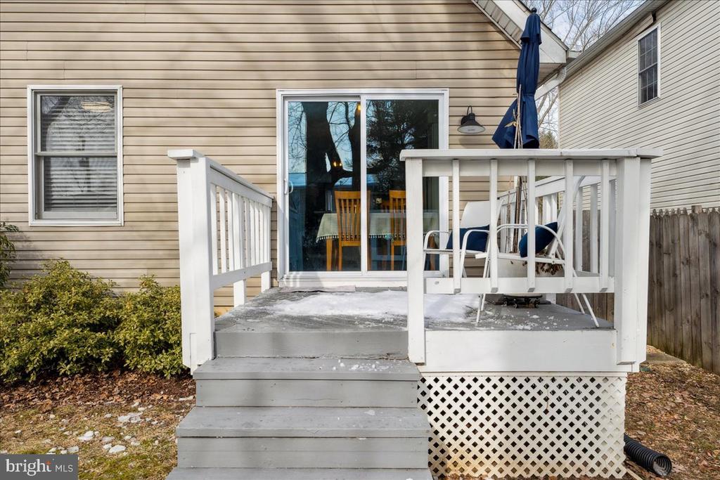 613 Mann Rd