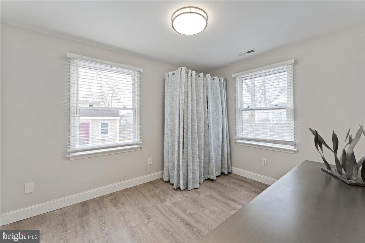 613 Mann Rd