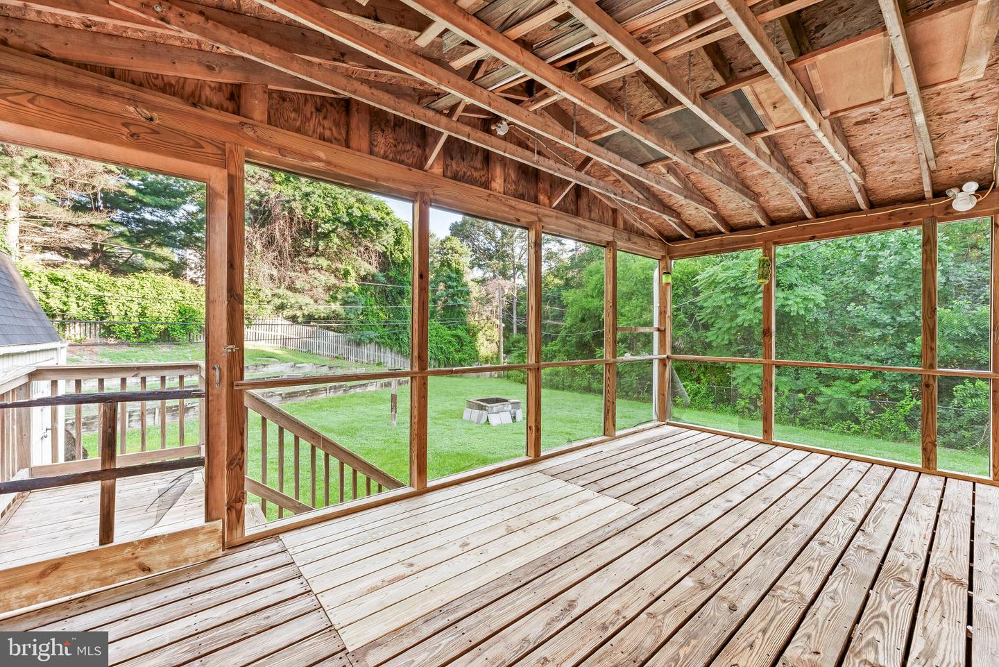 592 Nolberry Dr