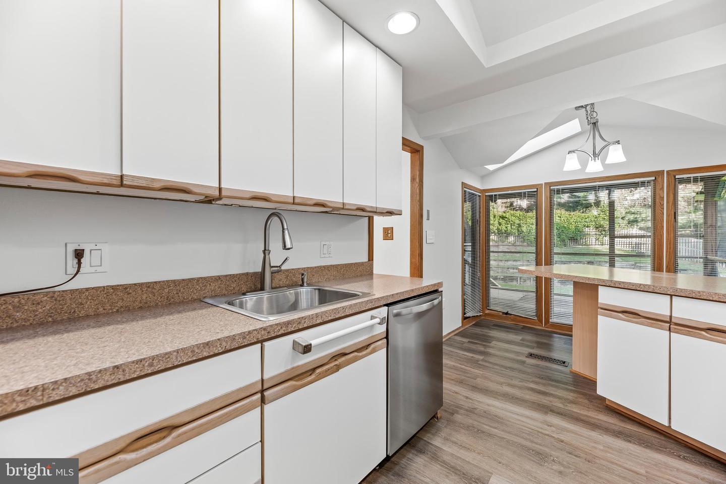 592 Nolberry Dr