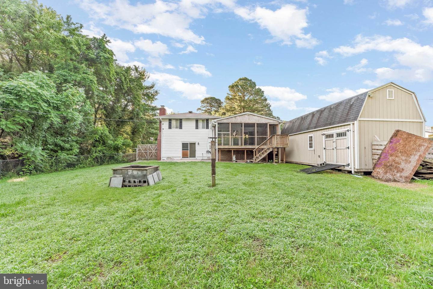 592 Nolberry Dr