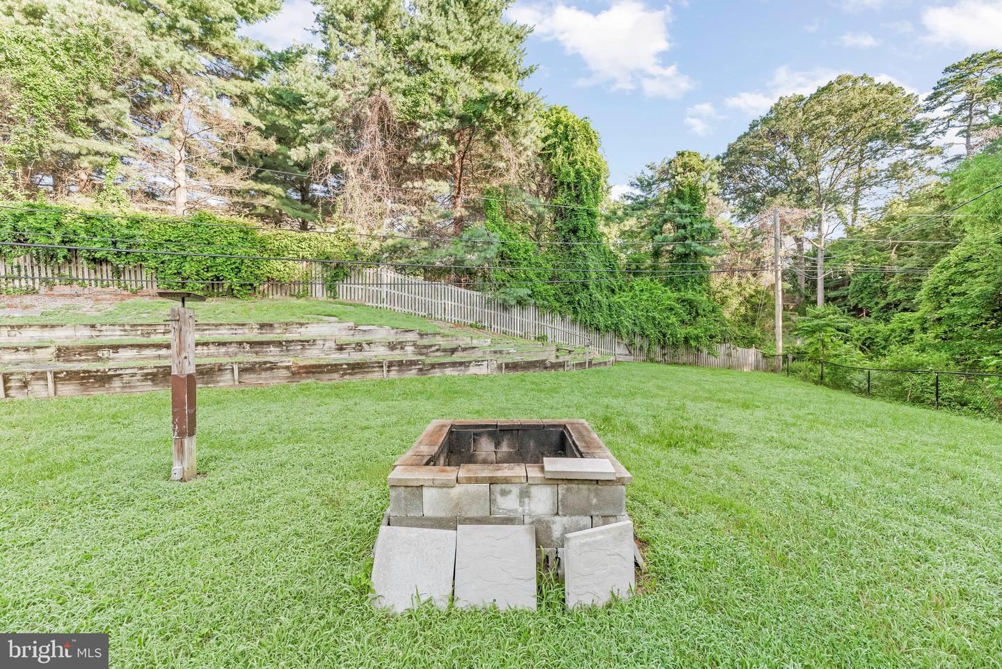 592 Nolberry Dr
