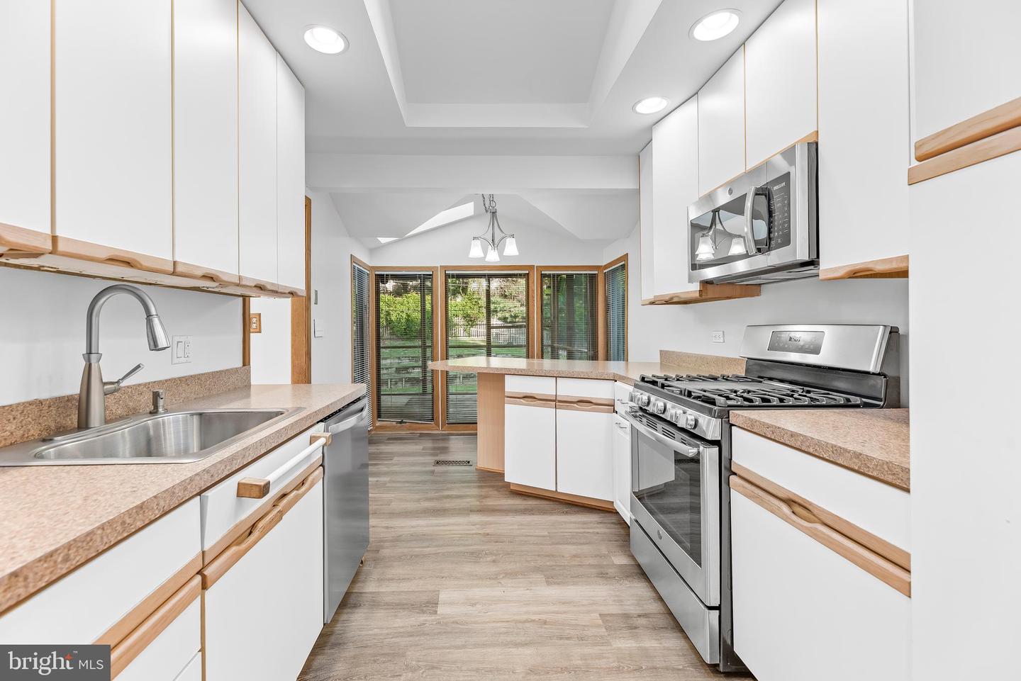 592 Nolberry Dr