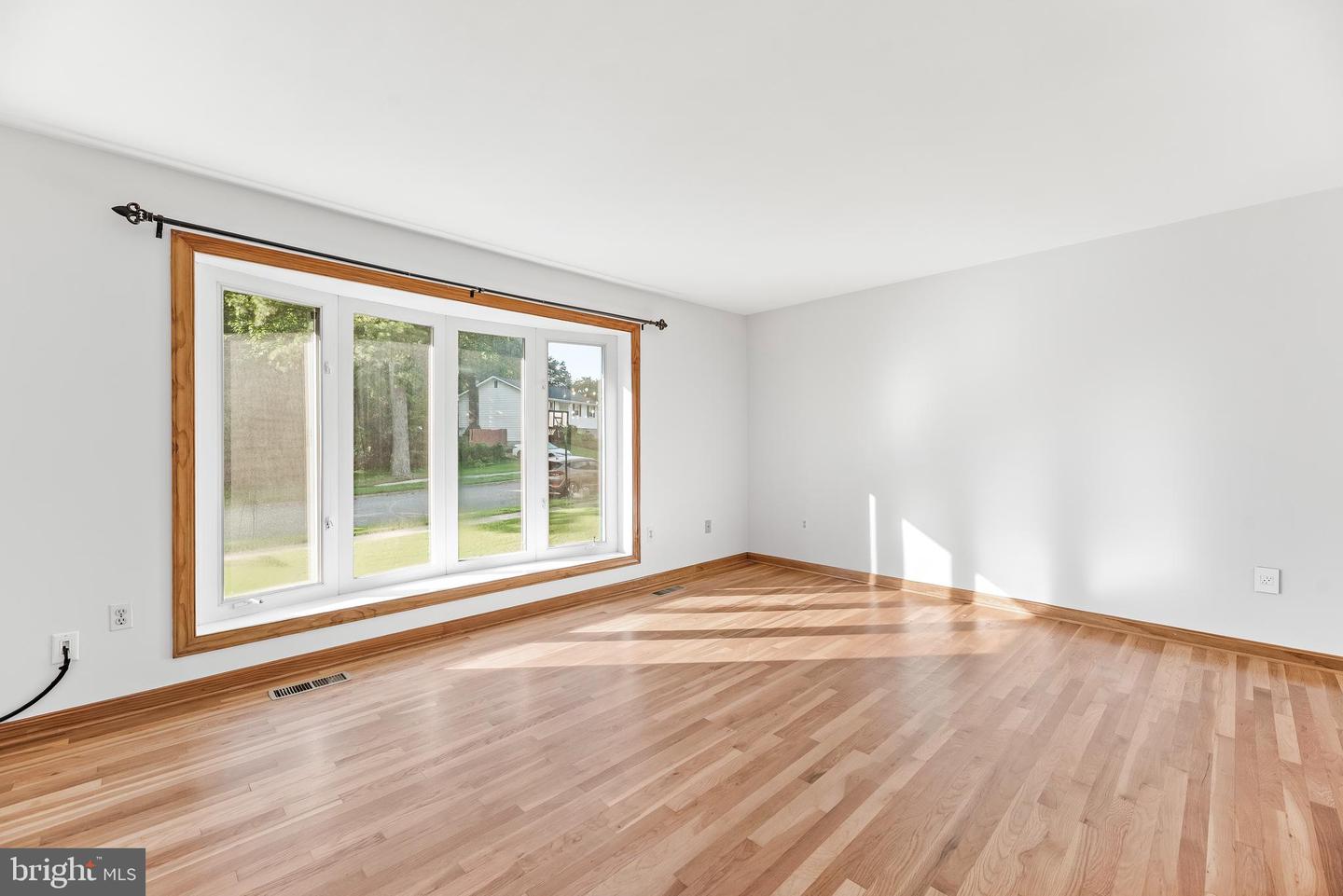 592 Nolberry Dr