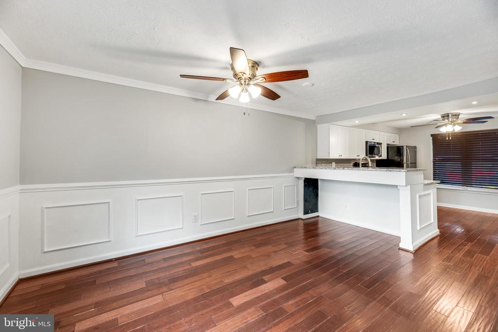 1592 LODGE POLE COURT