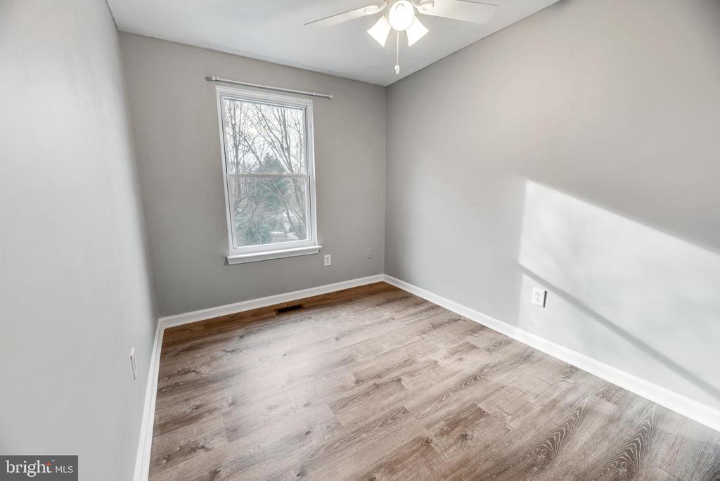1592 LODGE POLE COURT