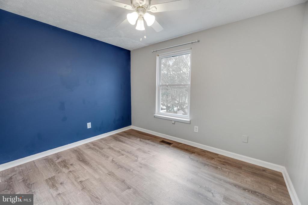 1592 LODGE POLE COURT