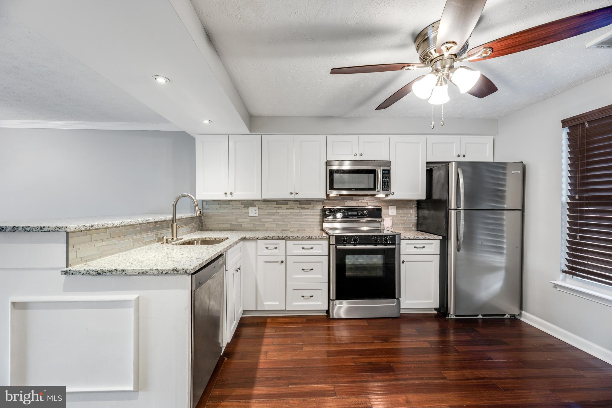 1592 LODGE POLE COURT