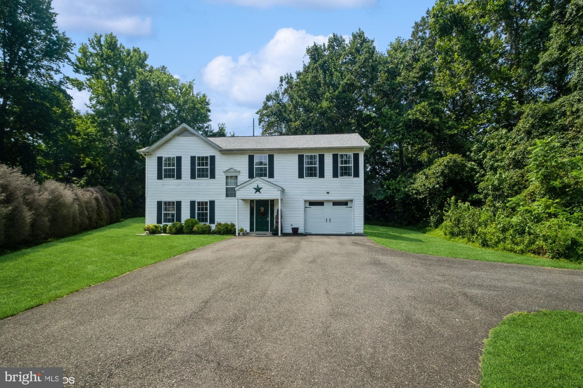 9628 Cortland Ln