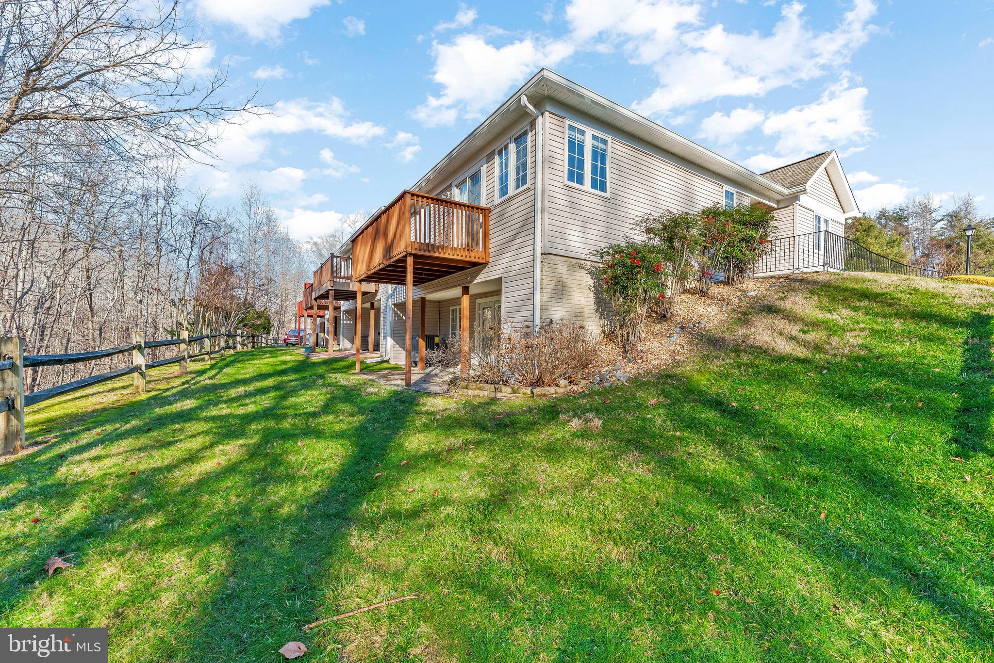 402 Westlake Blvd #31