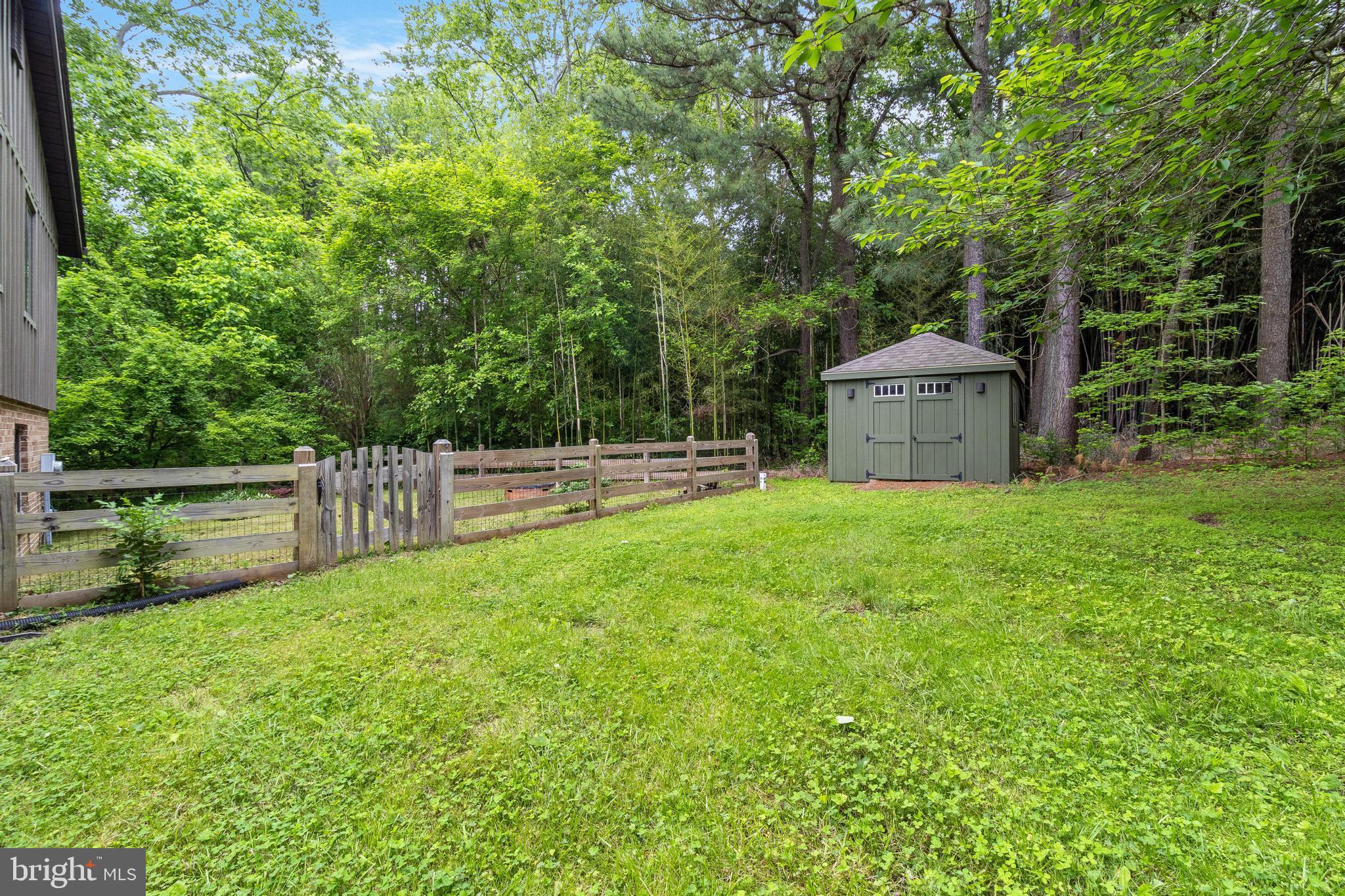 1200 Neptune Ln