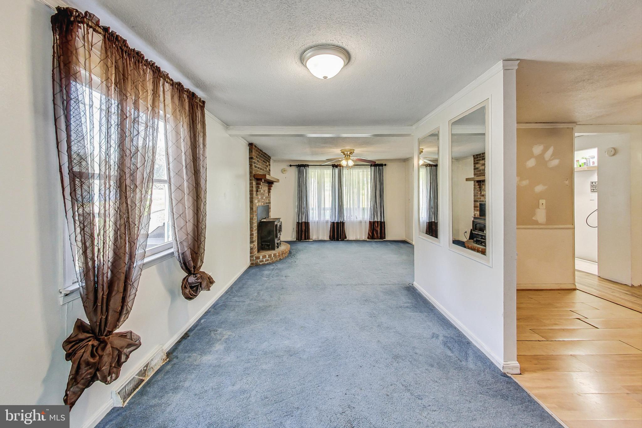 55 Buckler Rd