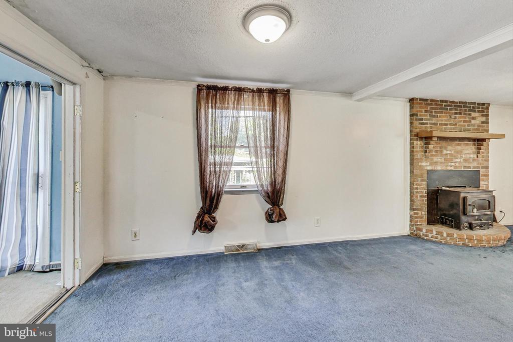 55 Buckler Rd