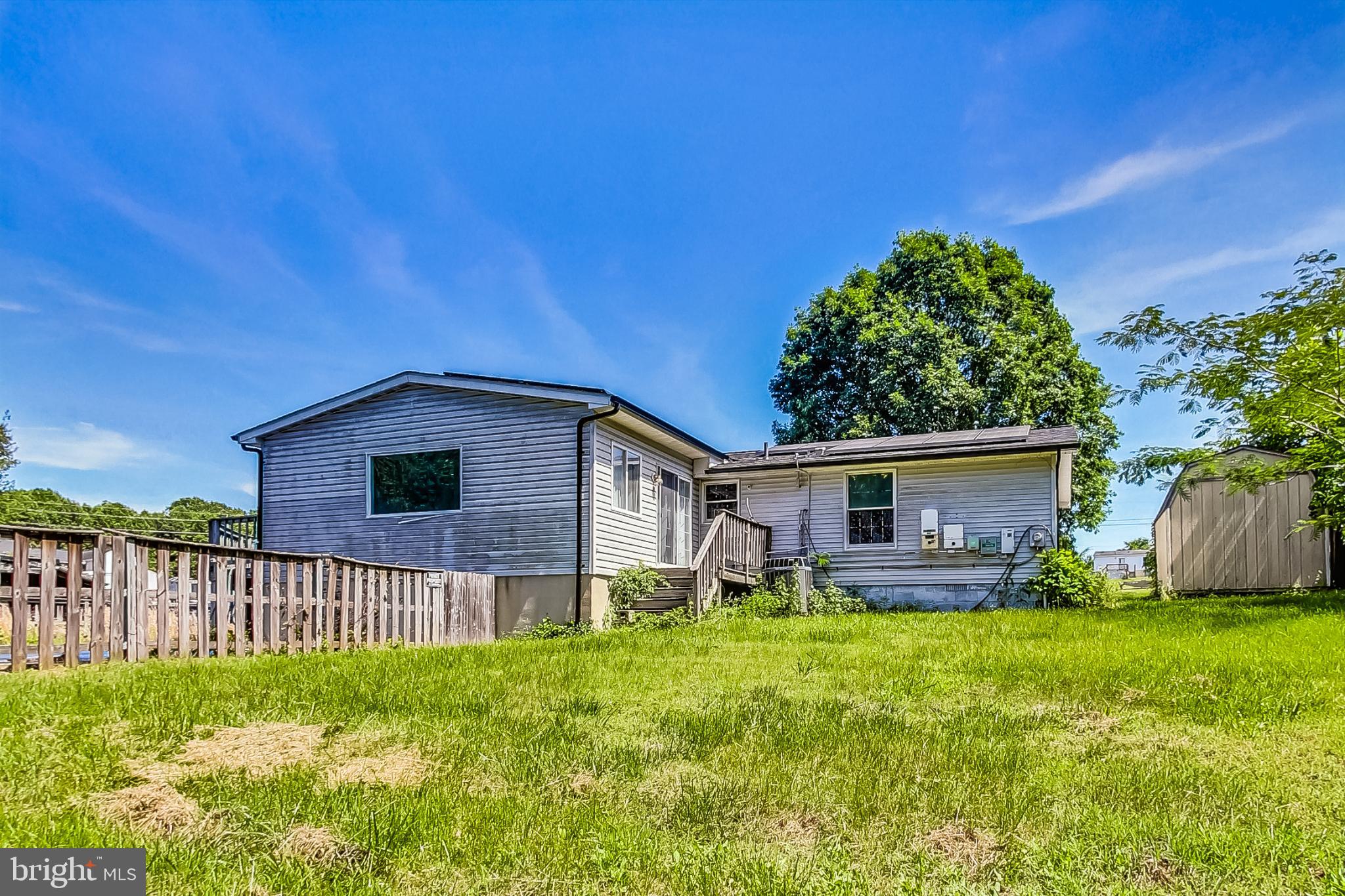 55 Buckler Rd