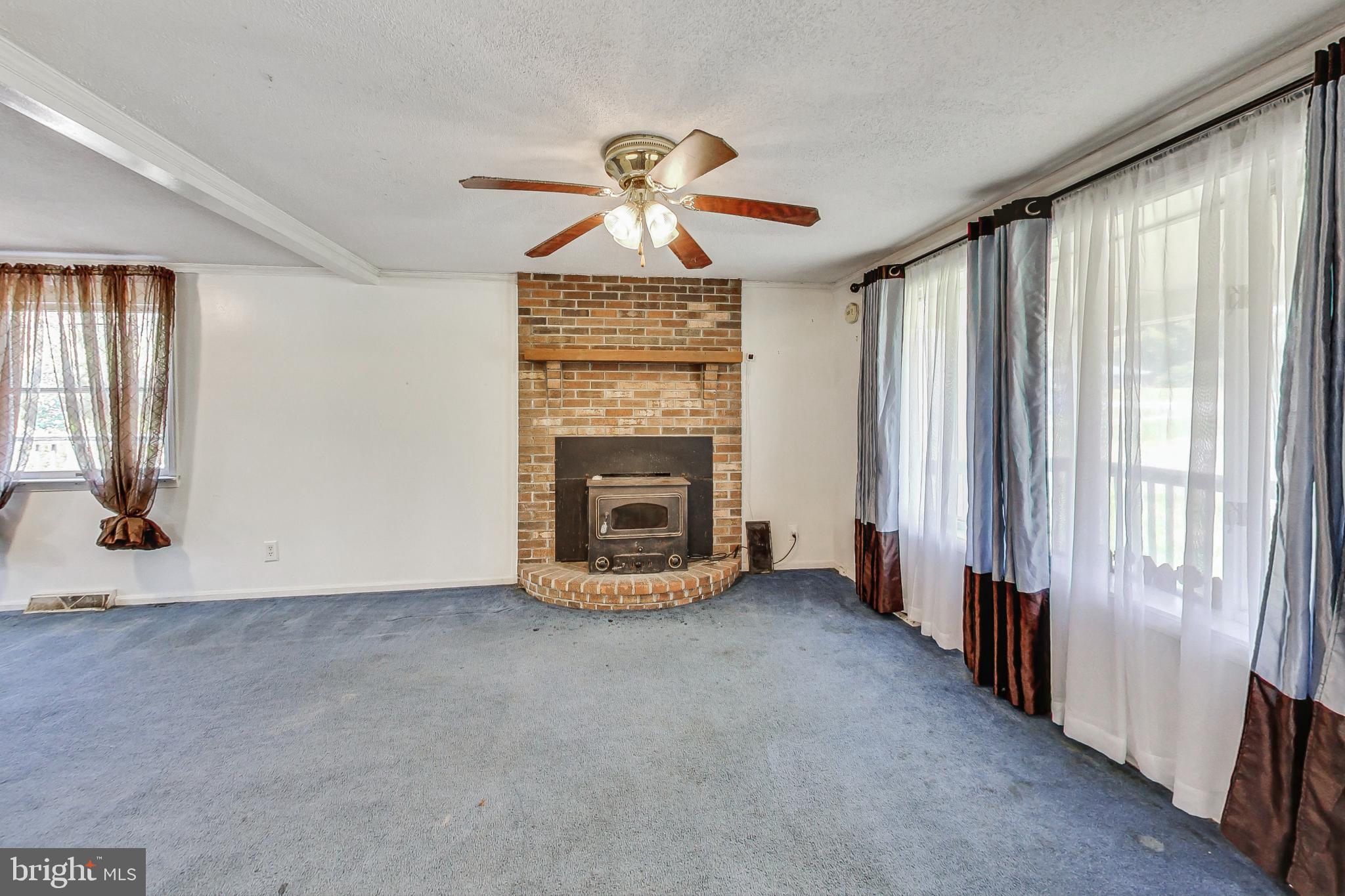 55 Buckler Rd