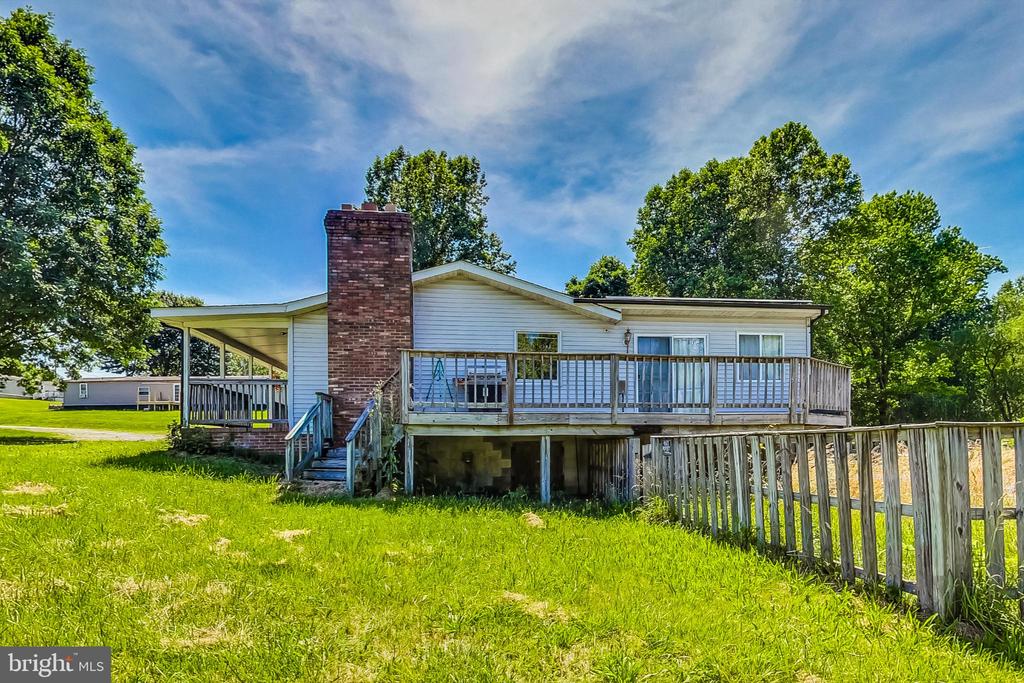 55 Buckler Rd