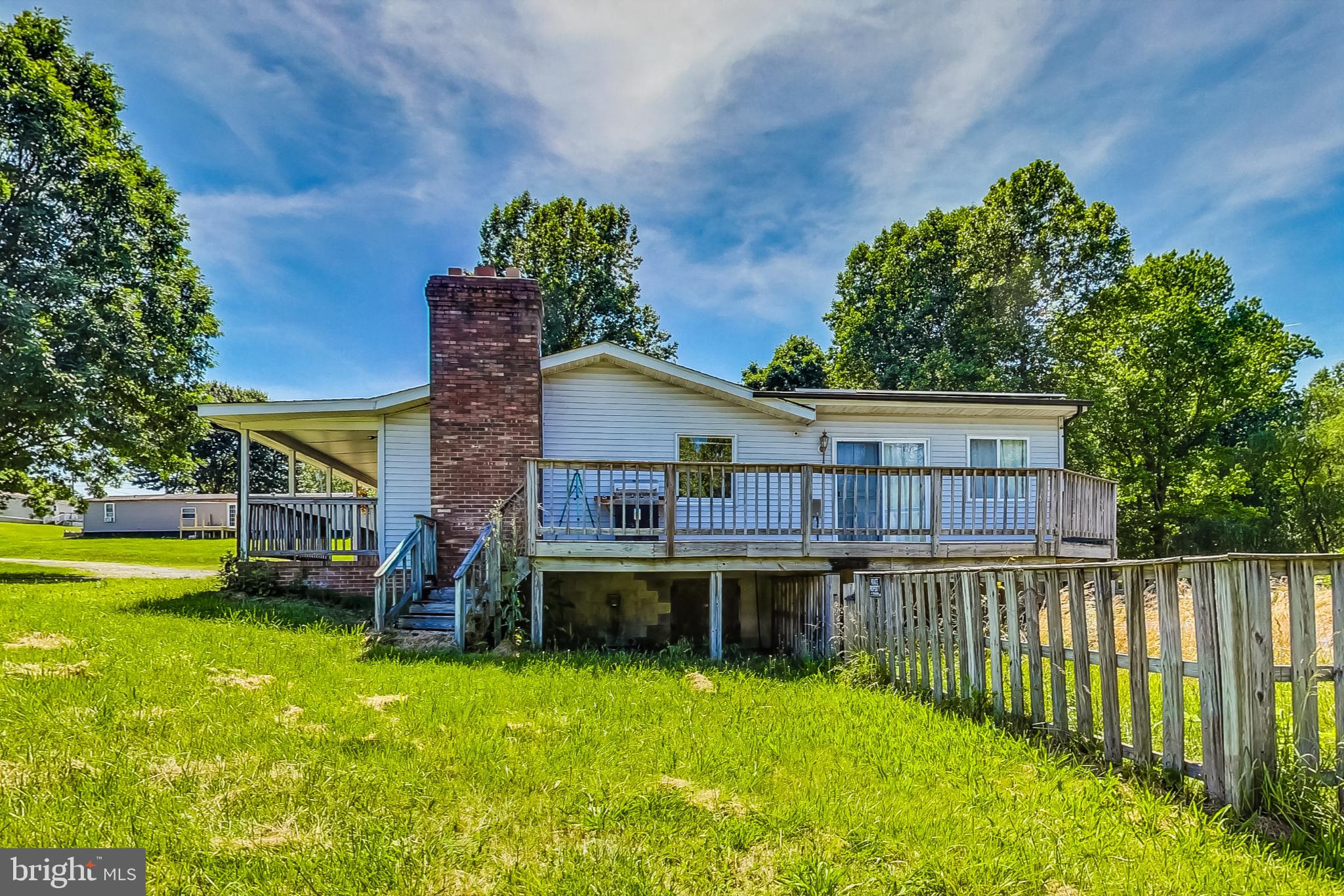 55 Buckler Rd