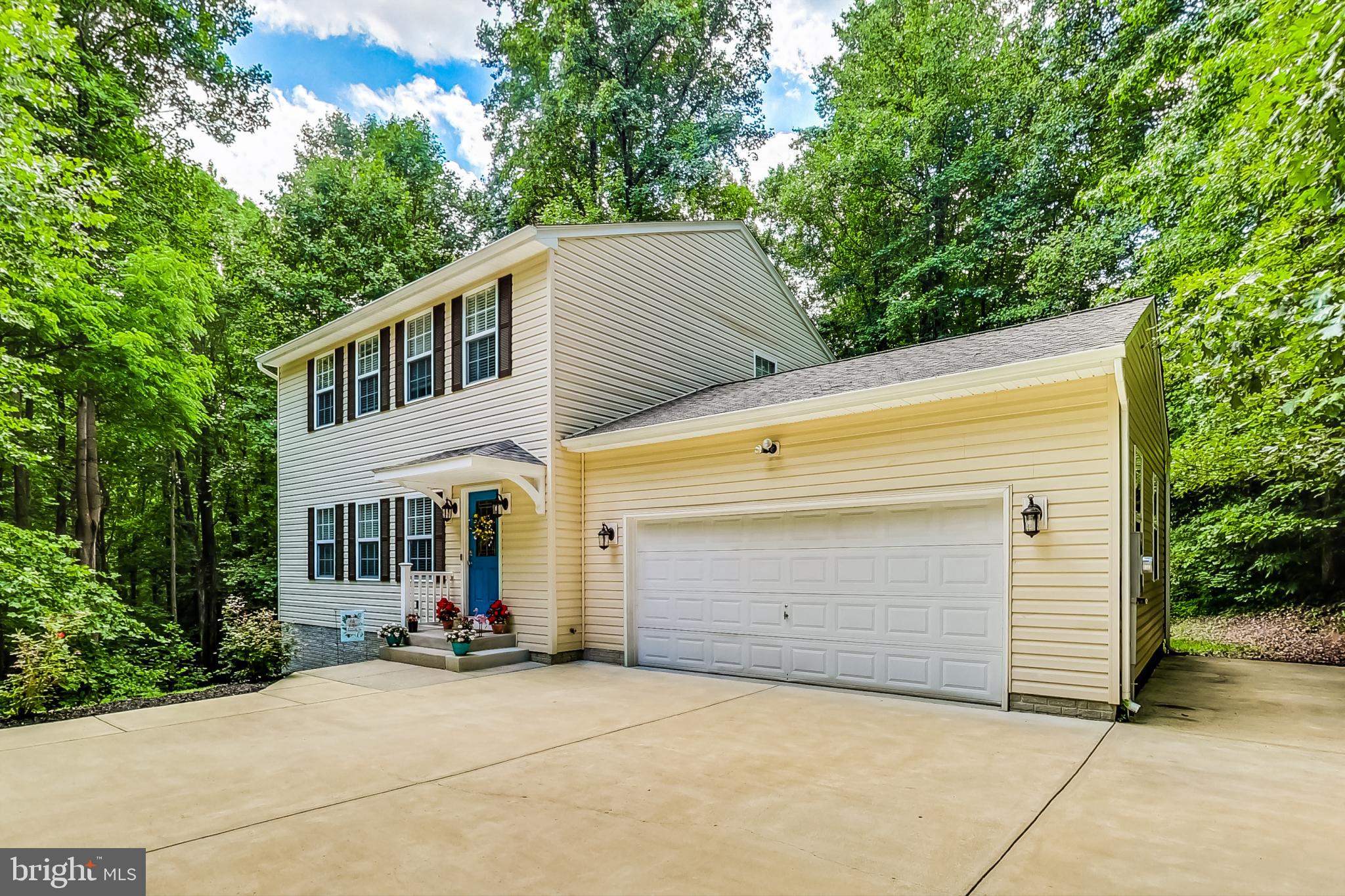 855 E Mount Harmony Rd