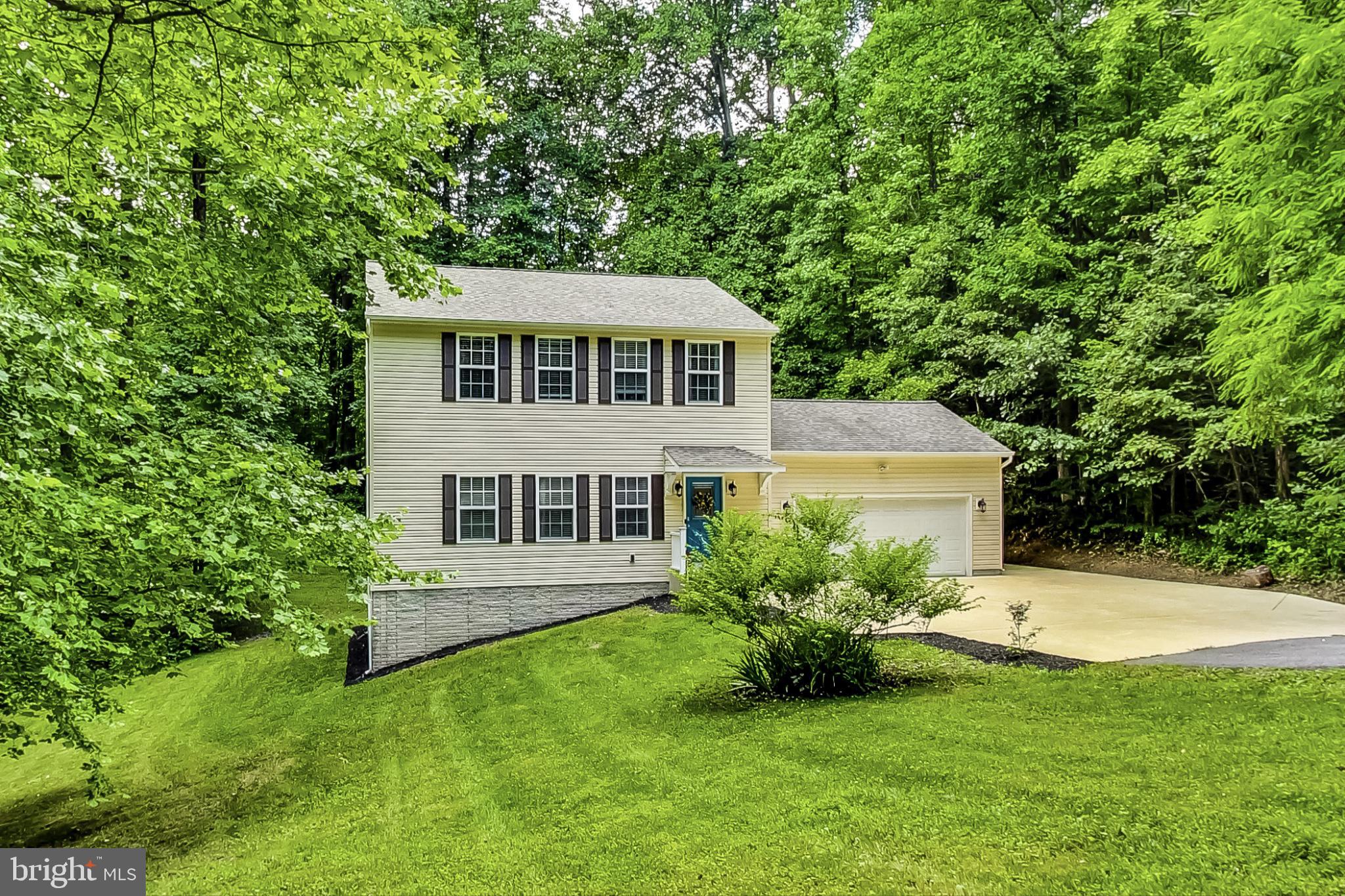 855 E Mount Harmony Rd