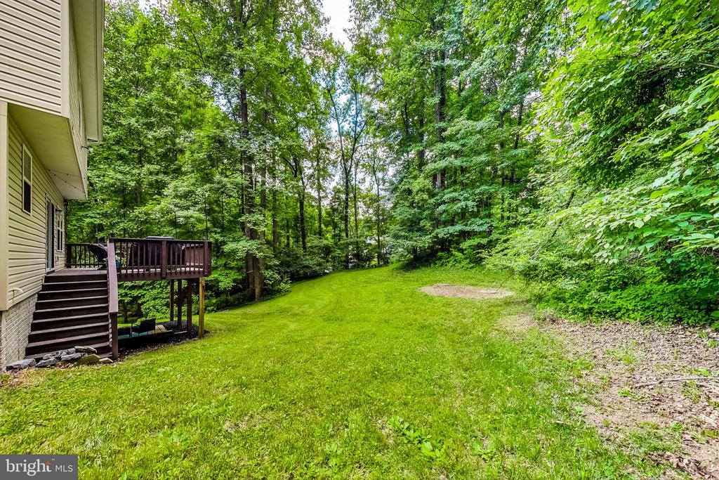 855 E Mount Harmony Rd