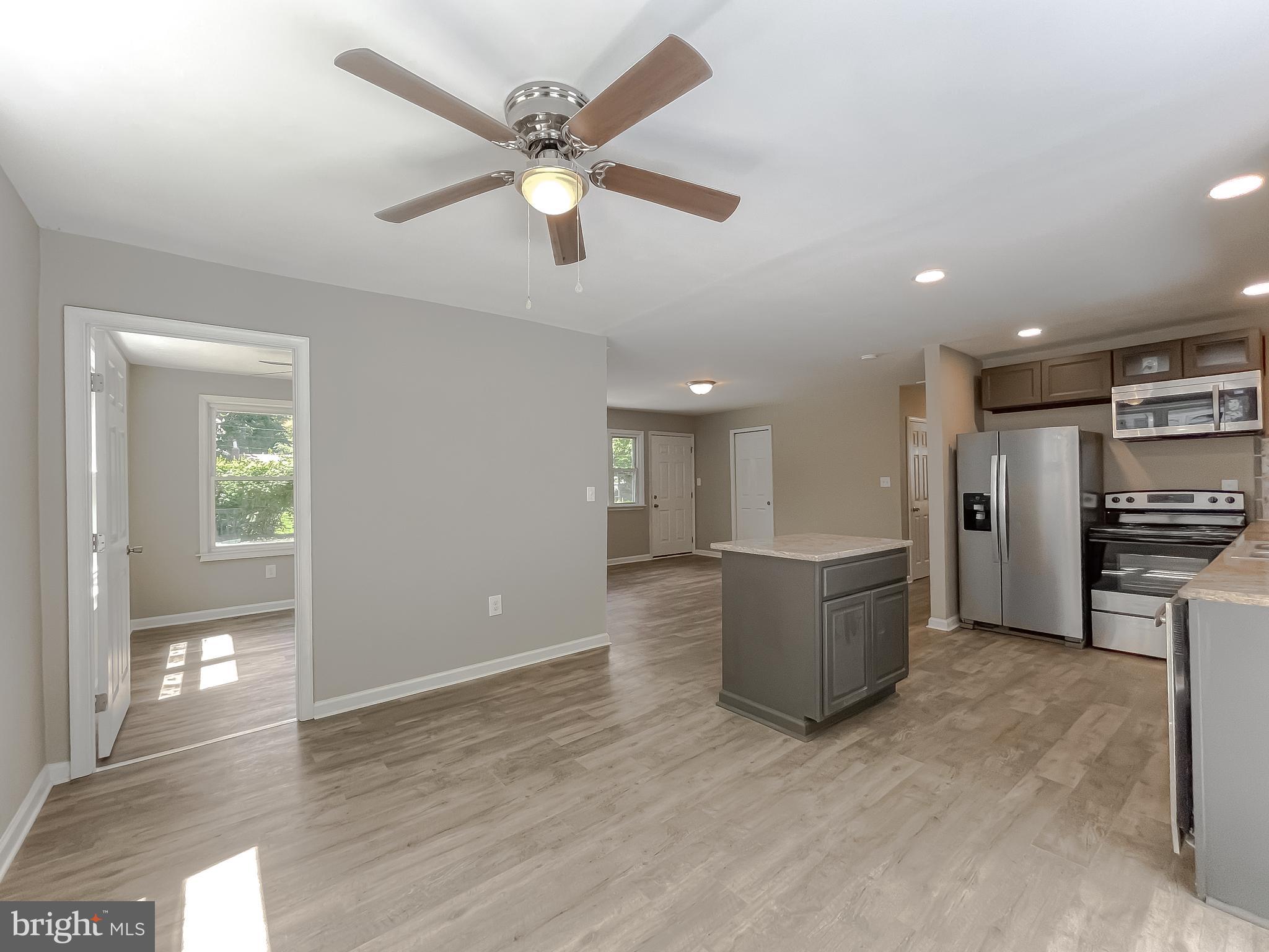 1607 Beech
