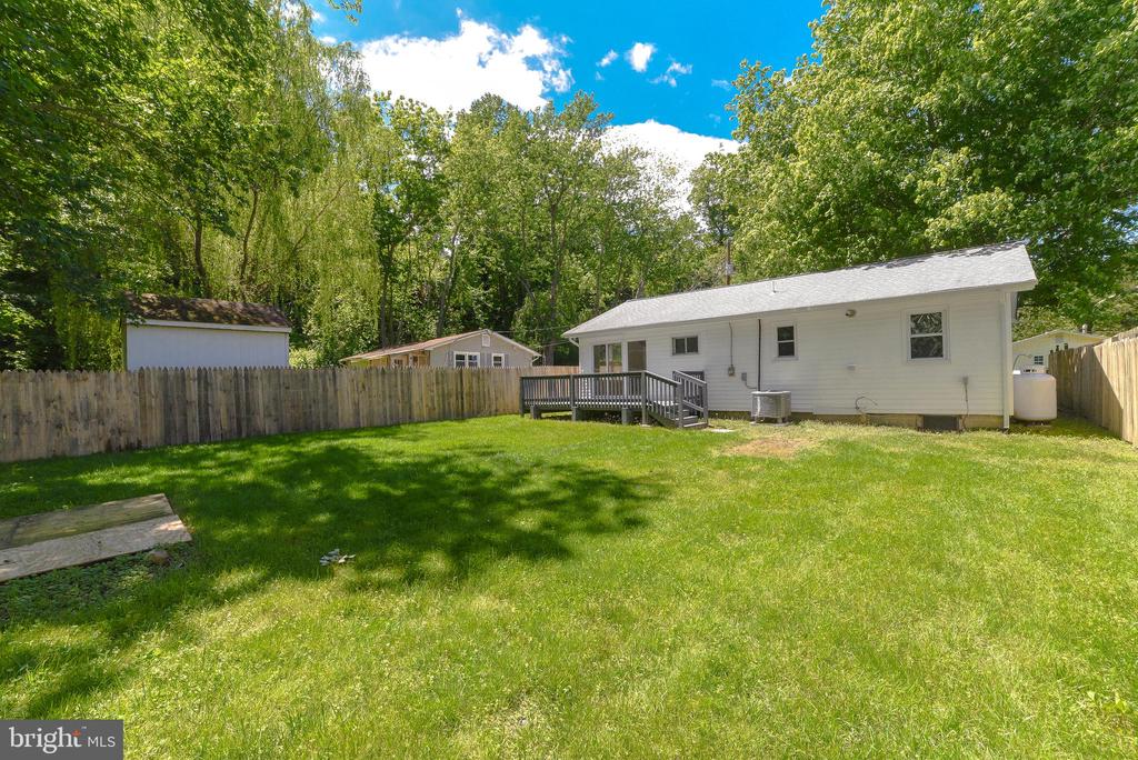 1607 Beech
