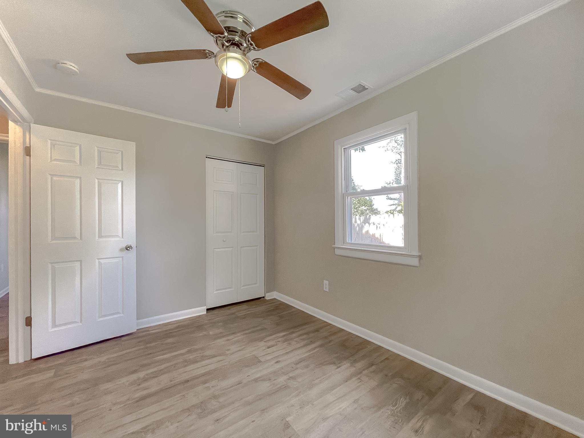 1607 Beech