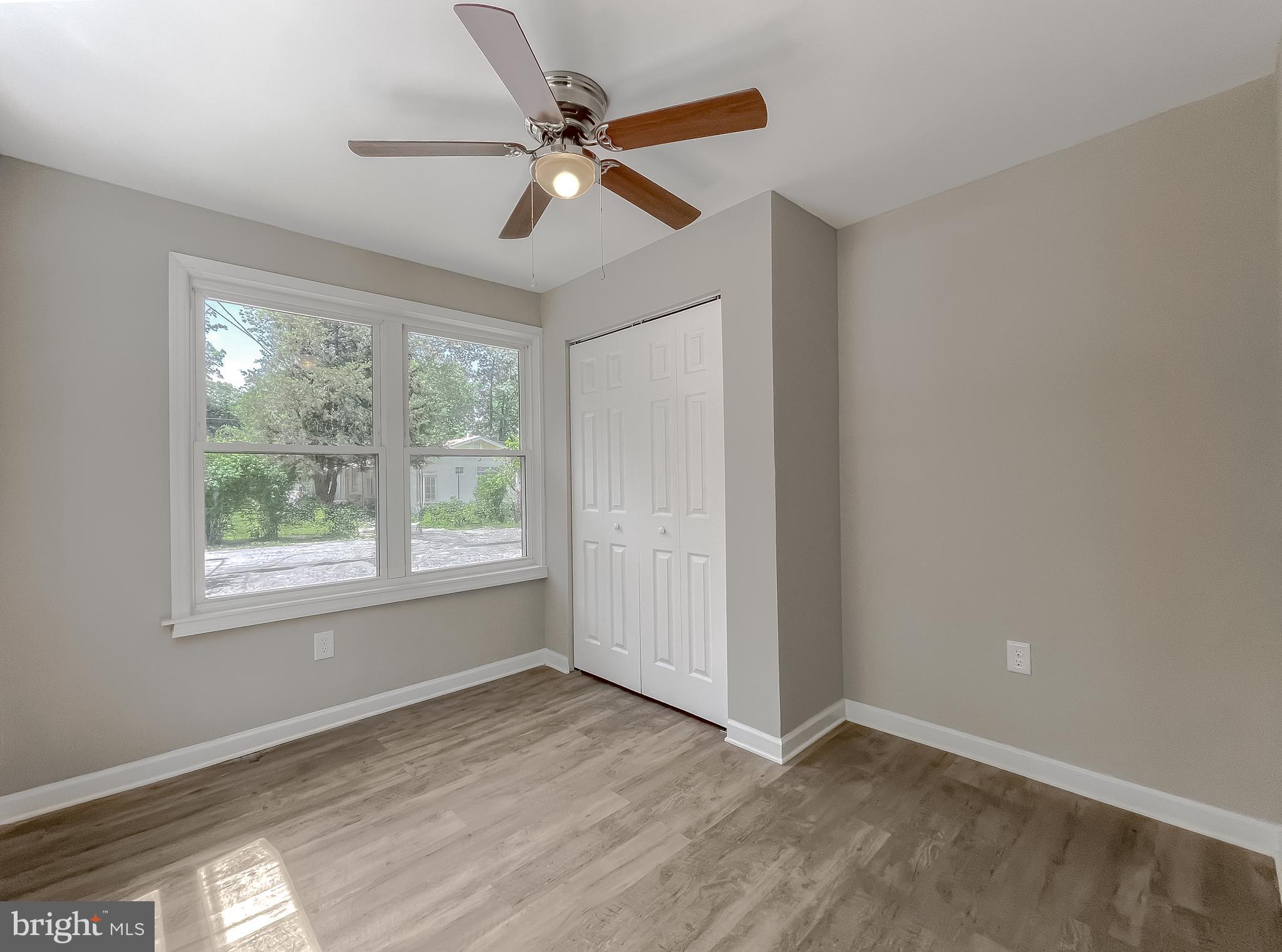 1607 Beech