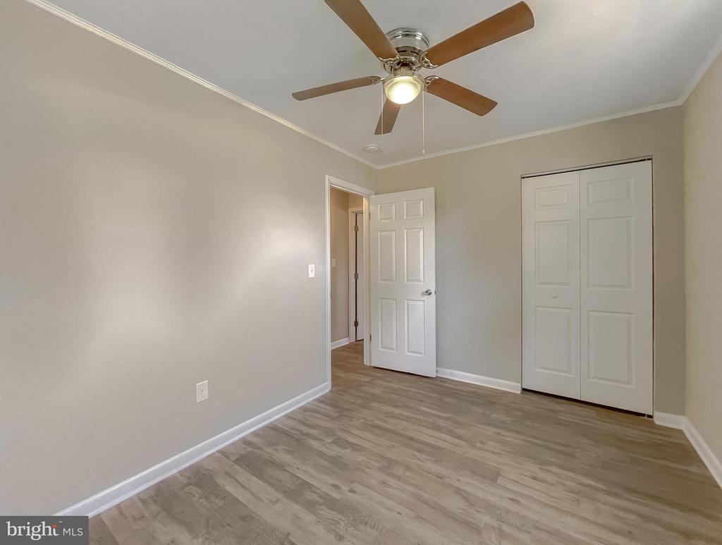 1607 Beech